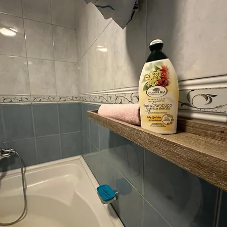 Brick & Free Parking *